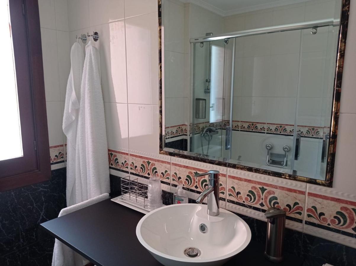 Easo Terrace Apartment Free Private Parking And Air Conditioning San Sebastián Exterior foto